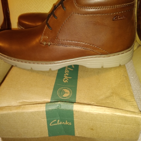 clarks light up shoes